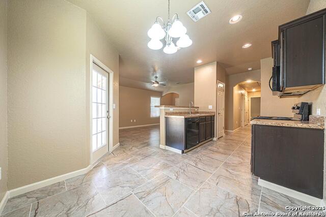 Image 7 of 37 For 7403 Hazel  