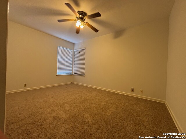 Image 16 of 24 For 4302 Waikiki Dr