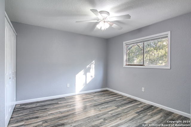 Image 22 of 32 For 6506 Robin