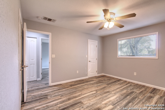 Image 26 of 32 For 6506 Robin