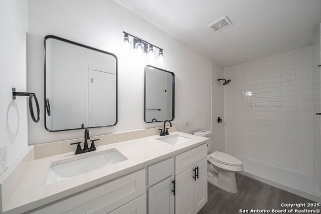 Image 11 of 12 For 8039 Cantura Mills
