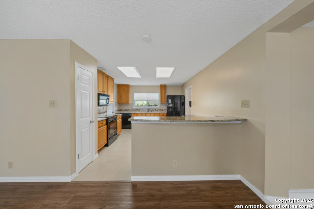 Image 12 of 28 For 4527 Stradford Place