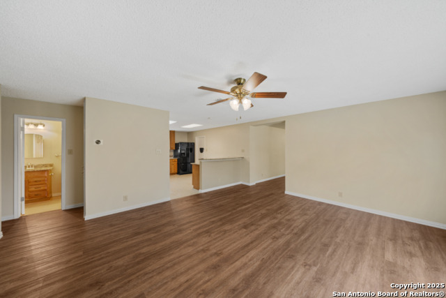 Image 17 of 28 For 4527 Stradford Place