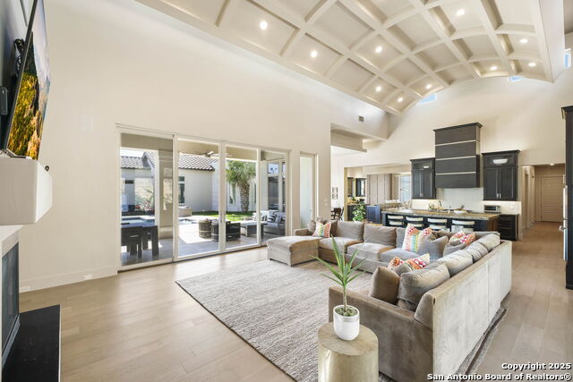 Image 12 of 50 For 106 Wellesley