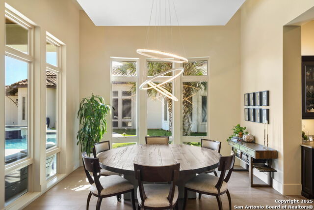 Image 18 of 50 For 106 Wellesley