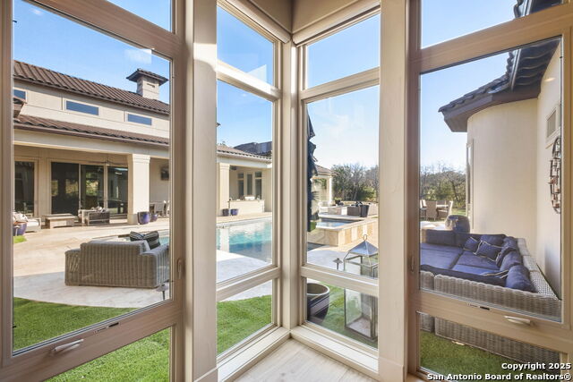 Image 31 of 50 For 106 Wellesley