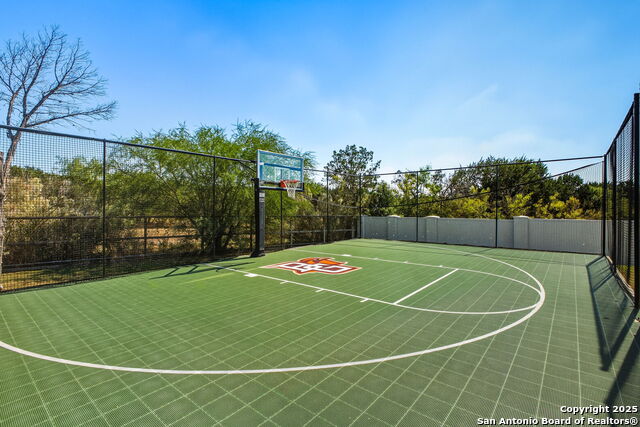 Image 48 of 50 For 106 Wellesley