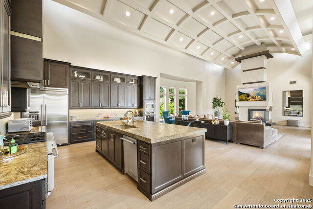 Image 9 of 50 For 106 Wellesley