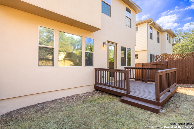 Image 15 of 17 For 1323 Nicholas Manor