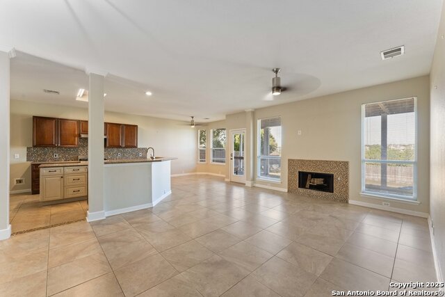 Image 11 of 50 For 21211 Rio Sabinal