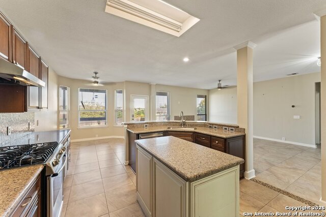 Image 17 of 50 For 21211 Rio Sabinal