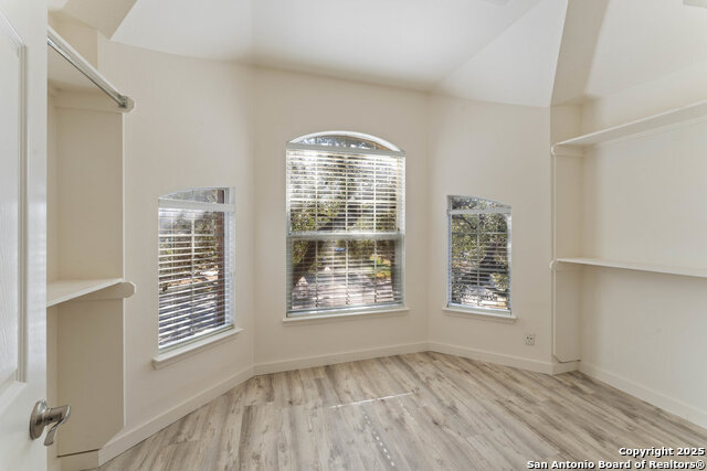 Image 35 of 50 For 21211 Rio Sabinal