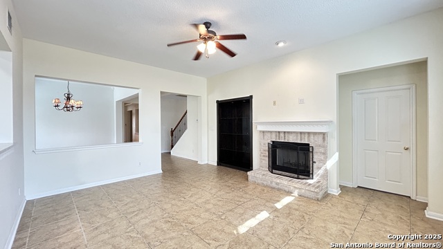 Image 20 of 42 For 9518 Horserace