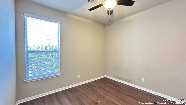 Image 7 of 42 For 9518 Horserace