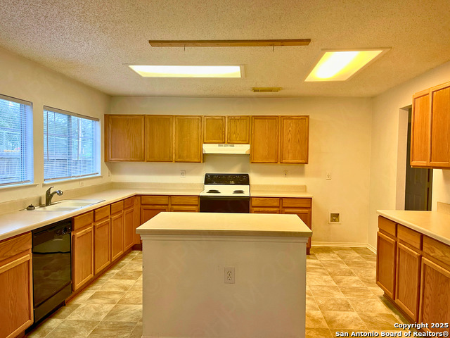 Image 7 of 17 For 9219 Rhett Road