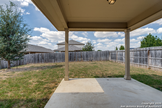 Image 22 of 24 For 9227 Savoy Sands