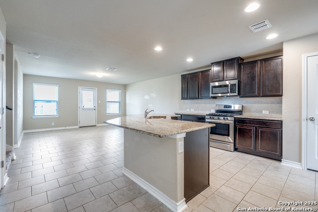 Image 6 of 24 For 9227 Savoy Sands