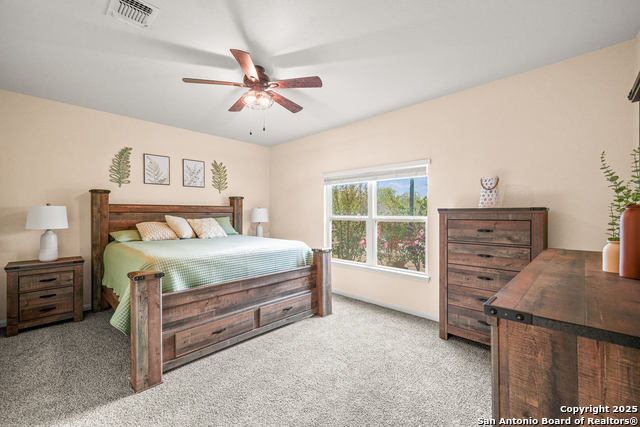 Image 23 of 38 For 15210 Snug Harbor