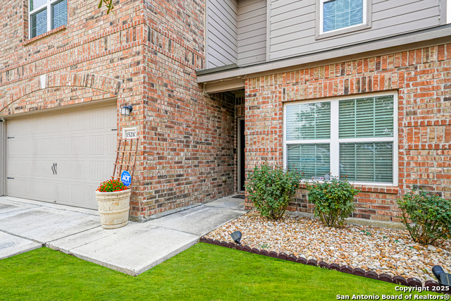 Image 3 of 38 For 15210 Snug Harbor