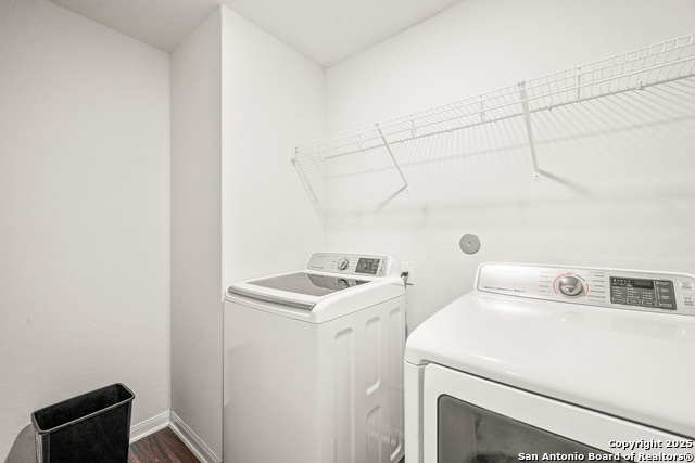 Image 31 of 38 For 15210 Snug Harbor