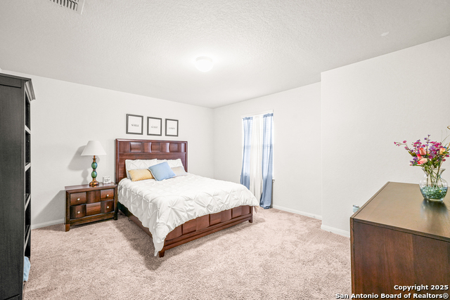 Image 32 of 38 For 15210 Snug Harbor