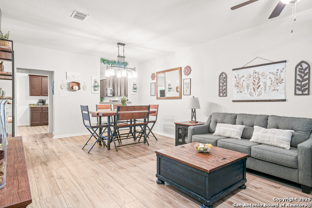 Image 5 of 38 For 15210 Snug Harbor