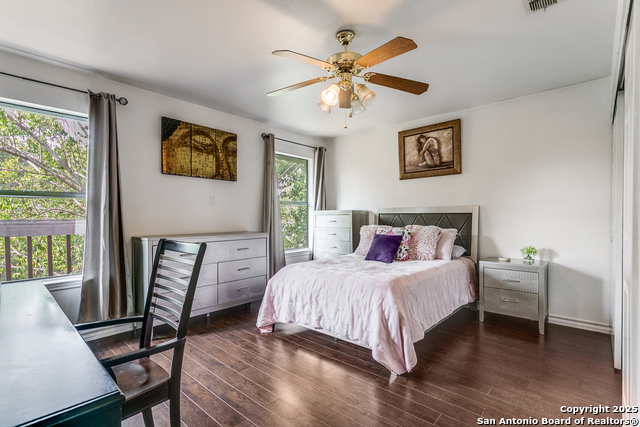 Image 18 of 28 For 25011 Earthstone