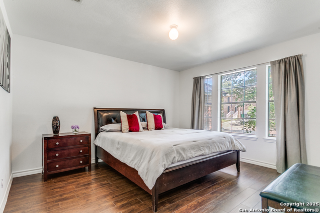 Image 19 of 28 For 25011 Earthstone