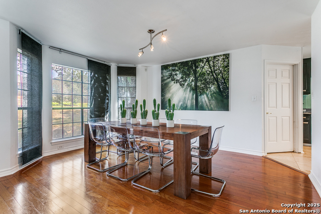 Image 6 of 28 For 25011 Earthstone