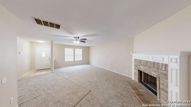 Image 4 of 28 For 16422 Turf Club