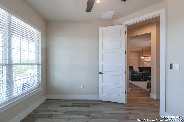 Image 22 of 41 For 924 Rhinestone