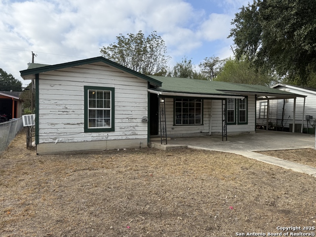 Details for 910 Menefee  , San Antonio, TX 78237