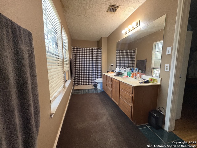 Image 4 of 7 For 9127 Victory Pass