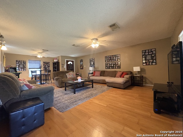 Image 6 of 7 For 9127 Victory Pass