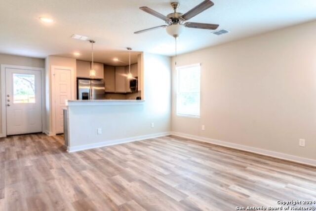 Image 7 of 25 For 736 Abigail Alley