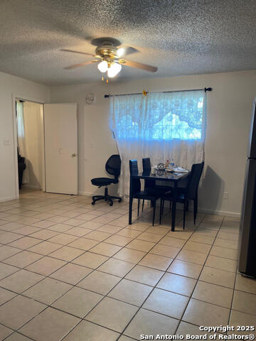 Image 21 of 23 For 1002 Lynwood Ave W