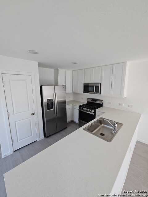 Image 4 of 15 For 239 Ottawa Way