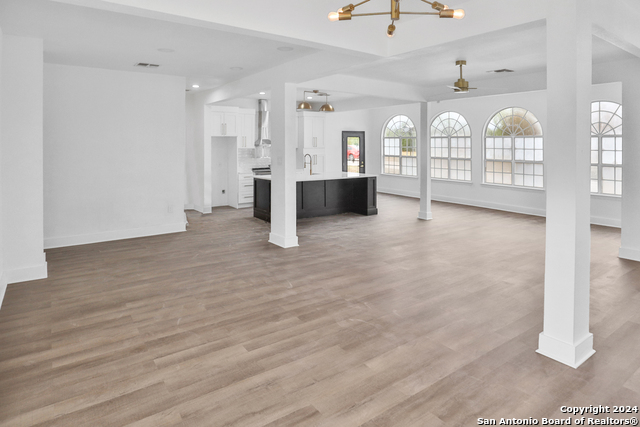 Image 8 of 27 For 19007 Pleasanton