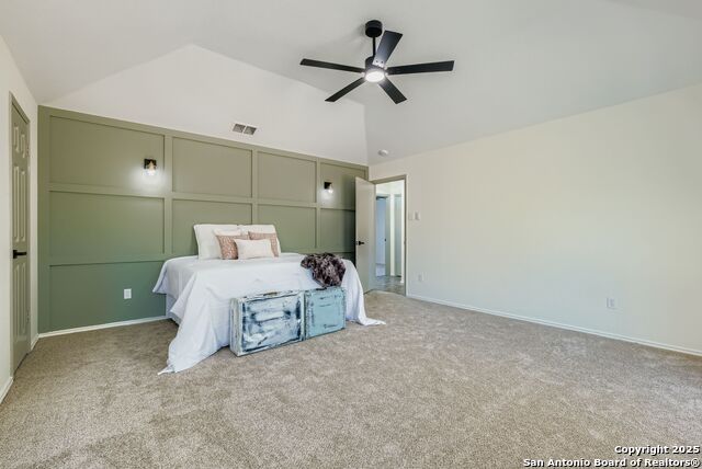 Listing photo id 17 for 9627 Wildwood Ridge