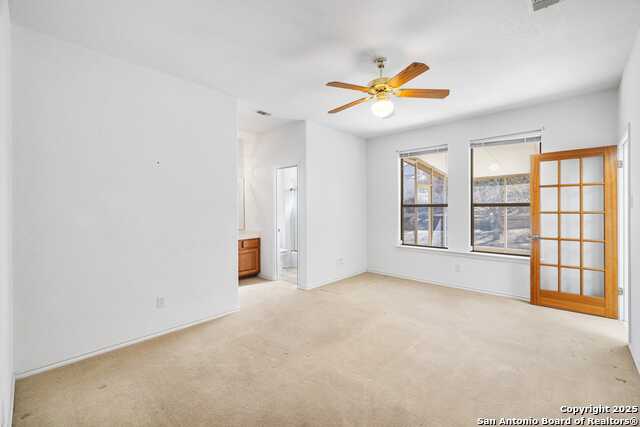 Listing photo id 20 for 100 Braeburn Cir