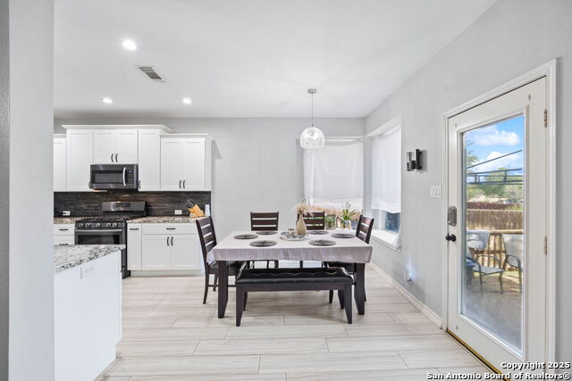 Image 18 of 38 For 11414 Fair Hollow