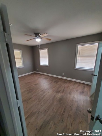 Image 12 of 31 For 400 Pfeil St