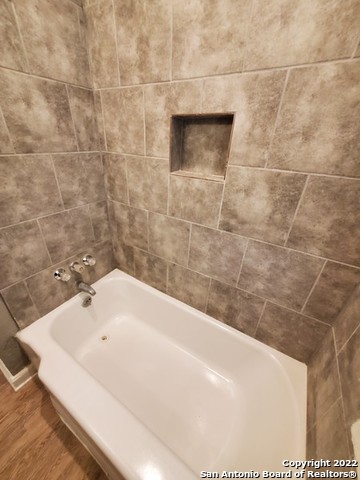 Image 25 of 31 For 400 Pfeil St