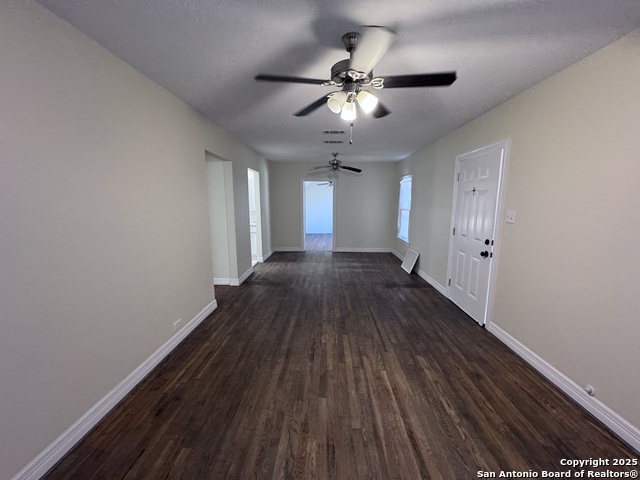 Image 2 of 10 For 1534 Elsmere