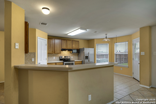 Image 10 of 27 For 121 Anvil Pl