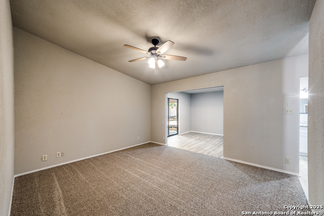 Image 13 of 25 For 11411 Woollcott