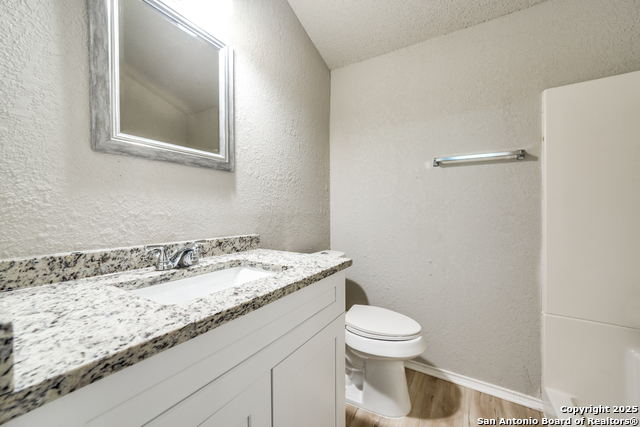 Image 19 of 25 For 11411 Woollcott