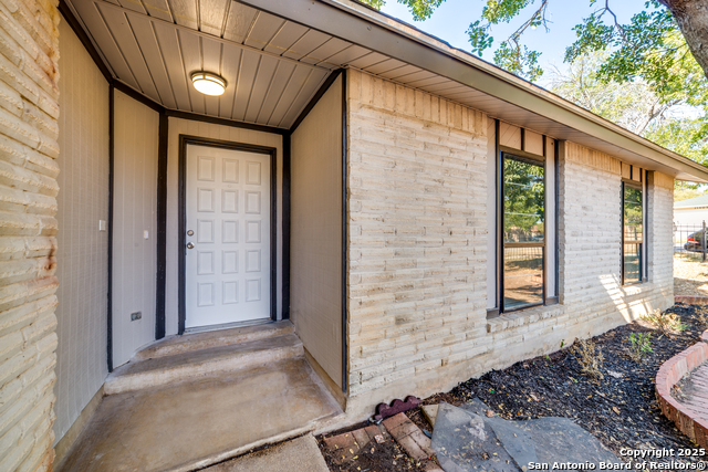 Image 3 of 25 For 11411 Woollcott