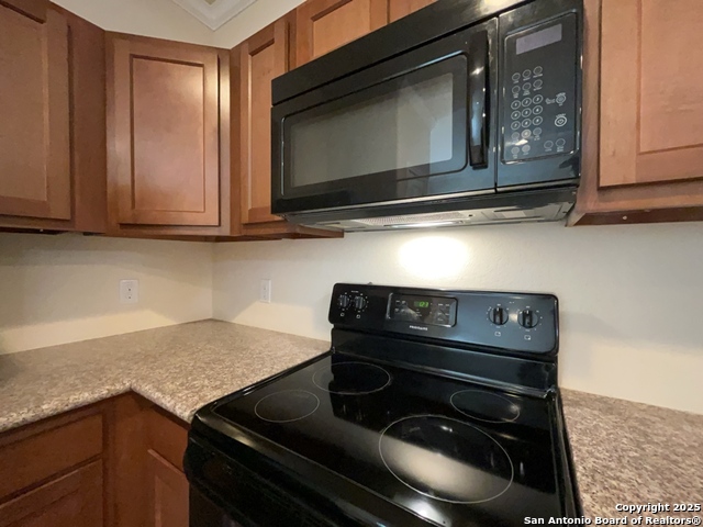 Image 13 of 37 For 16821 Showdown Path  3