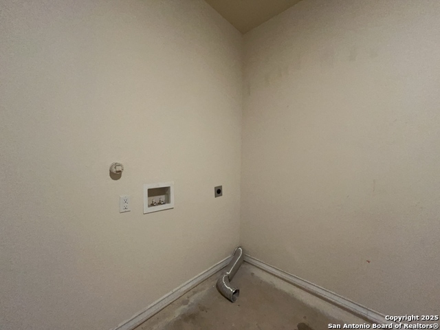 Image 27 of 37 For 16821 Showdown Path  3